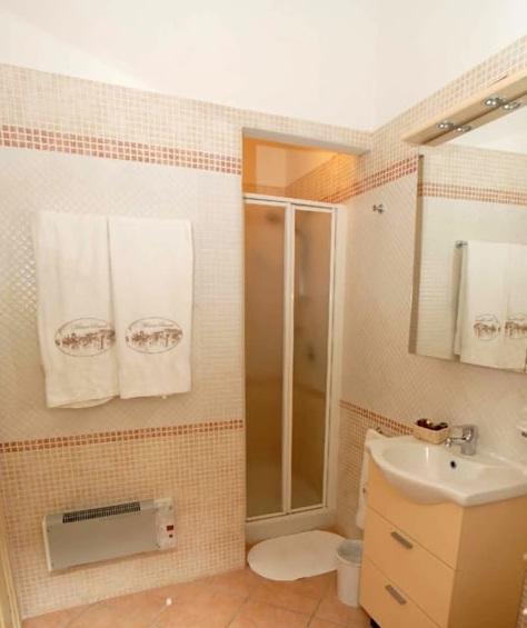 Monsummano Terme Maison Brinati Bed And Breakfast الغرفة الصورة